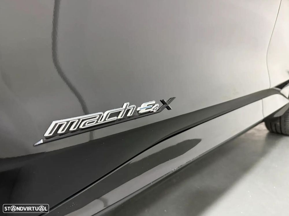 Ford Mustang Mach-E 98.7 kWh Premium AWD - 13