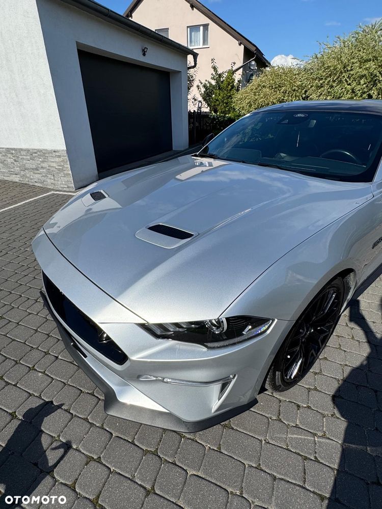 Ford Mustang - 22