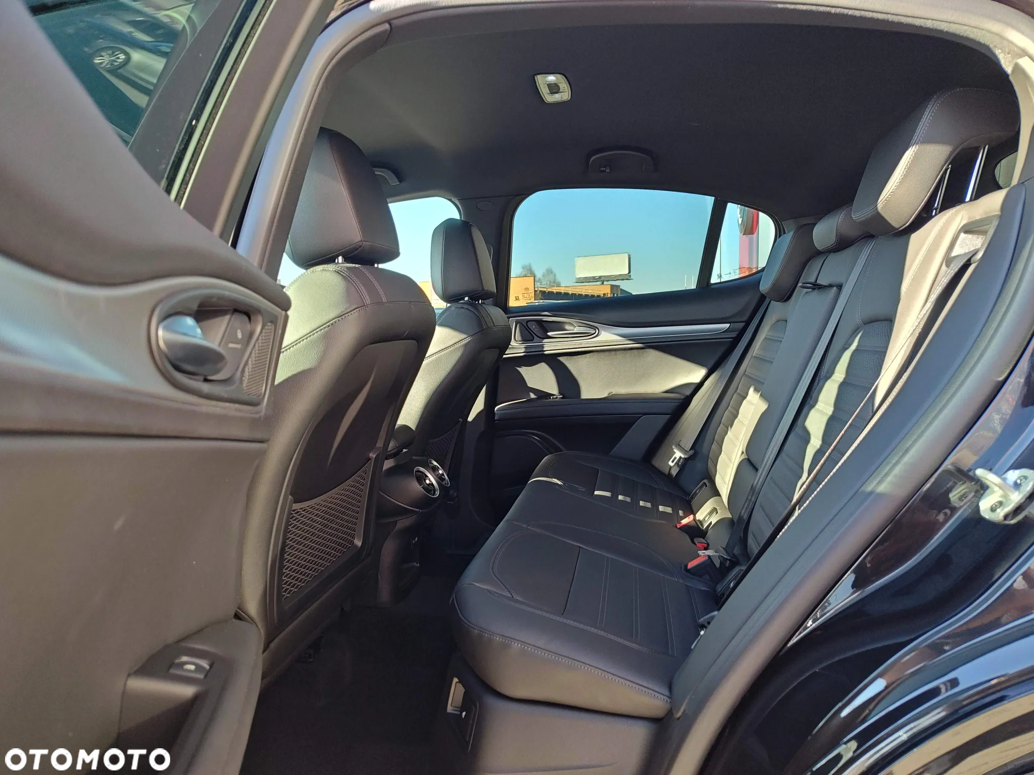 Alfa Romeo Stelvio 2.0 Turbo Veloce Q4 - 10