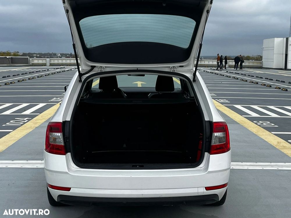 Skoda Octavia - 13