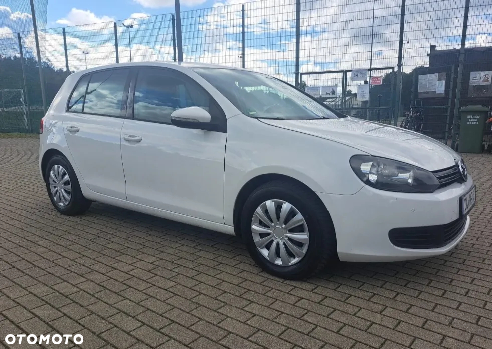 Volkswagen Golf VI 2.0 TDI Comfortline - 6