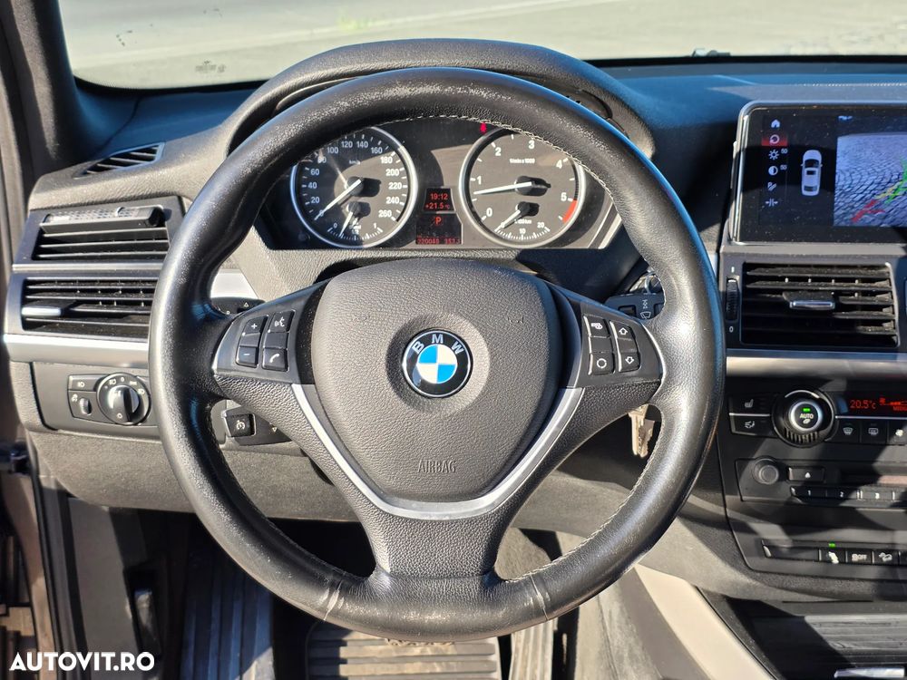 BMW X5 xDrive40d - 8