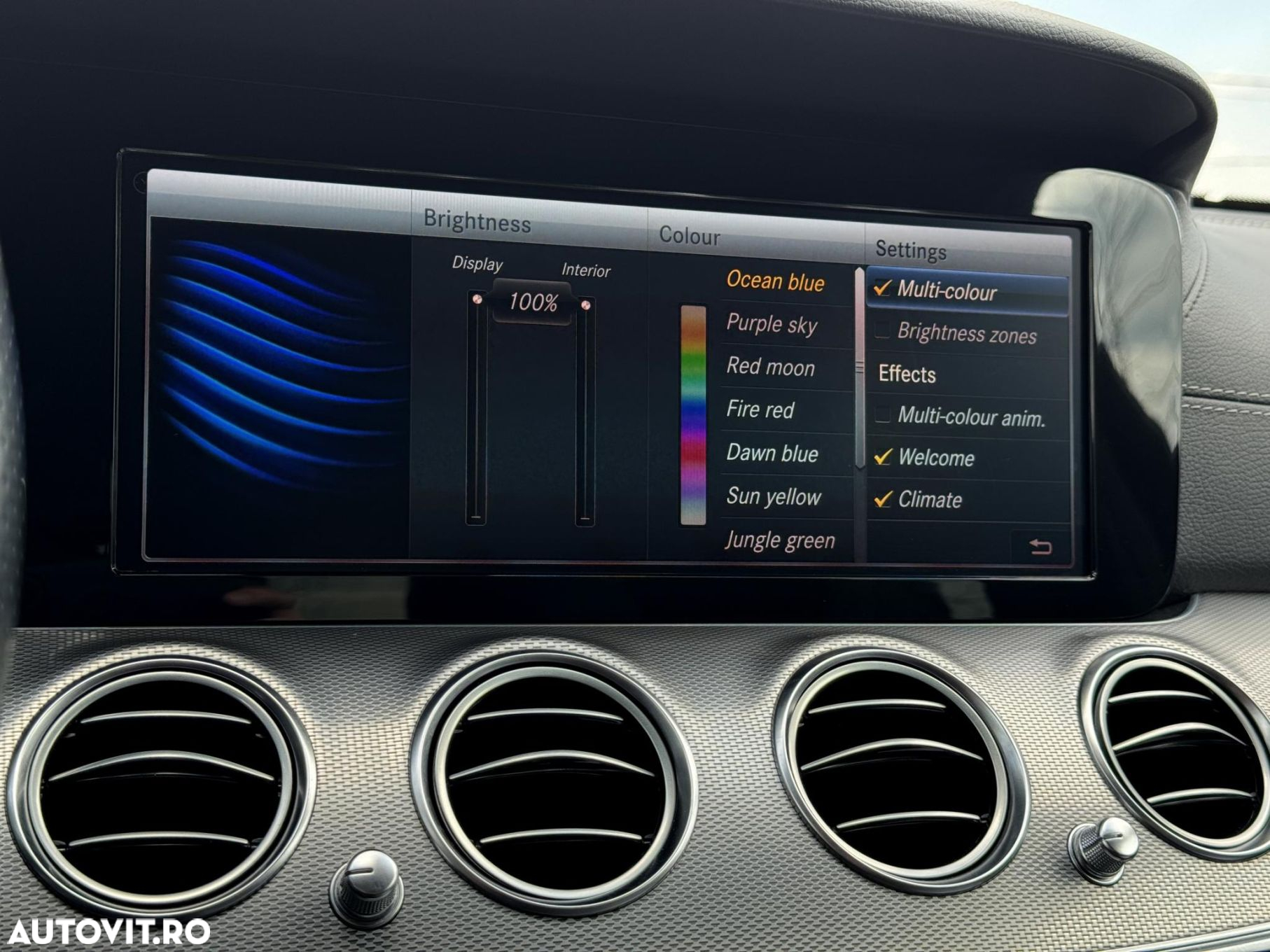 Mercedes-Benz E - 20