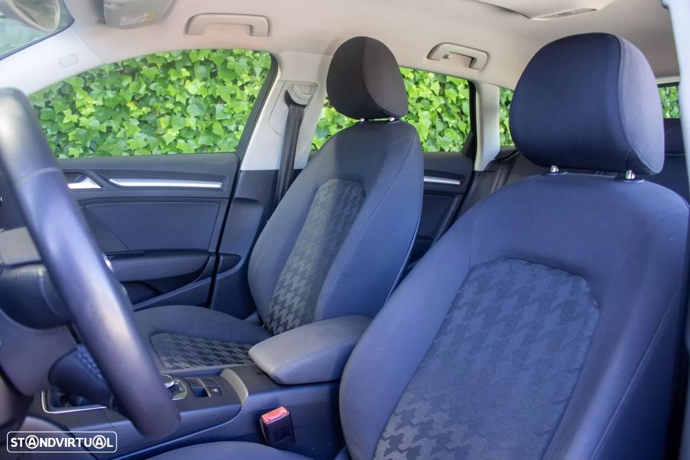 Audi A3 Sportback 1.6 TDI Advance Ultra - 13