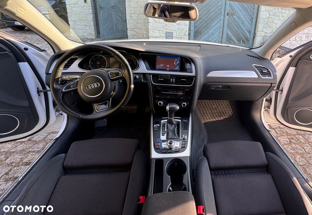 Audi A4 Allroad - 6