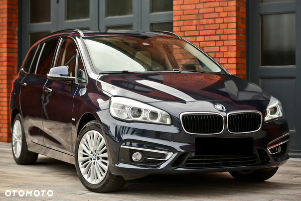 BMW Seria 2 220d Gran Tourer Luxury Line