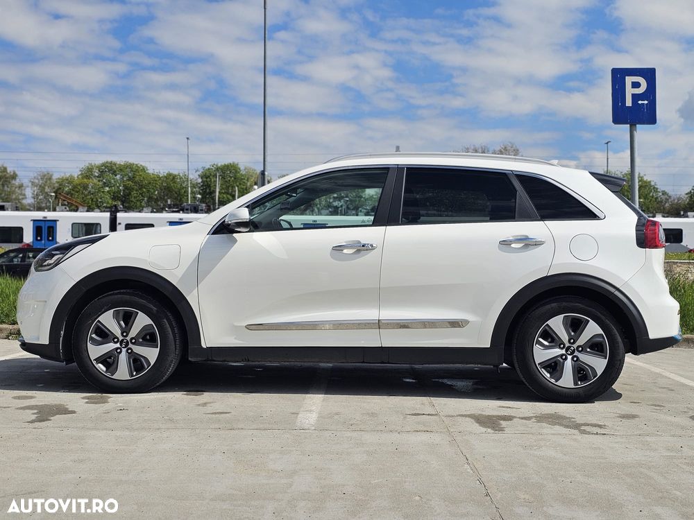 Kia Niro 1.6 GDI PHEV 2WD Aut. Edition 7 - 3