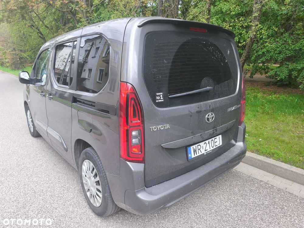 Toyota Proace City Verso 1.5 D-4D Business - 4