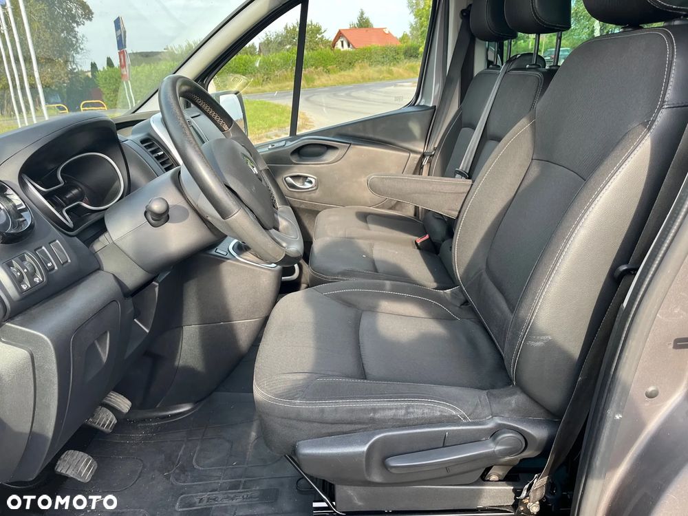 Renault Trafic Grand SpaceClass 2.0 dCi - 8