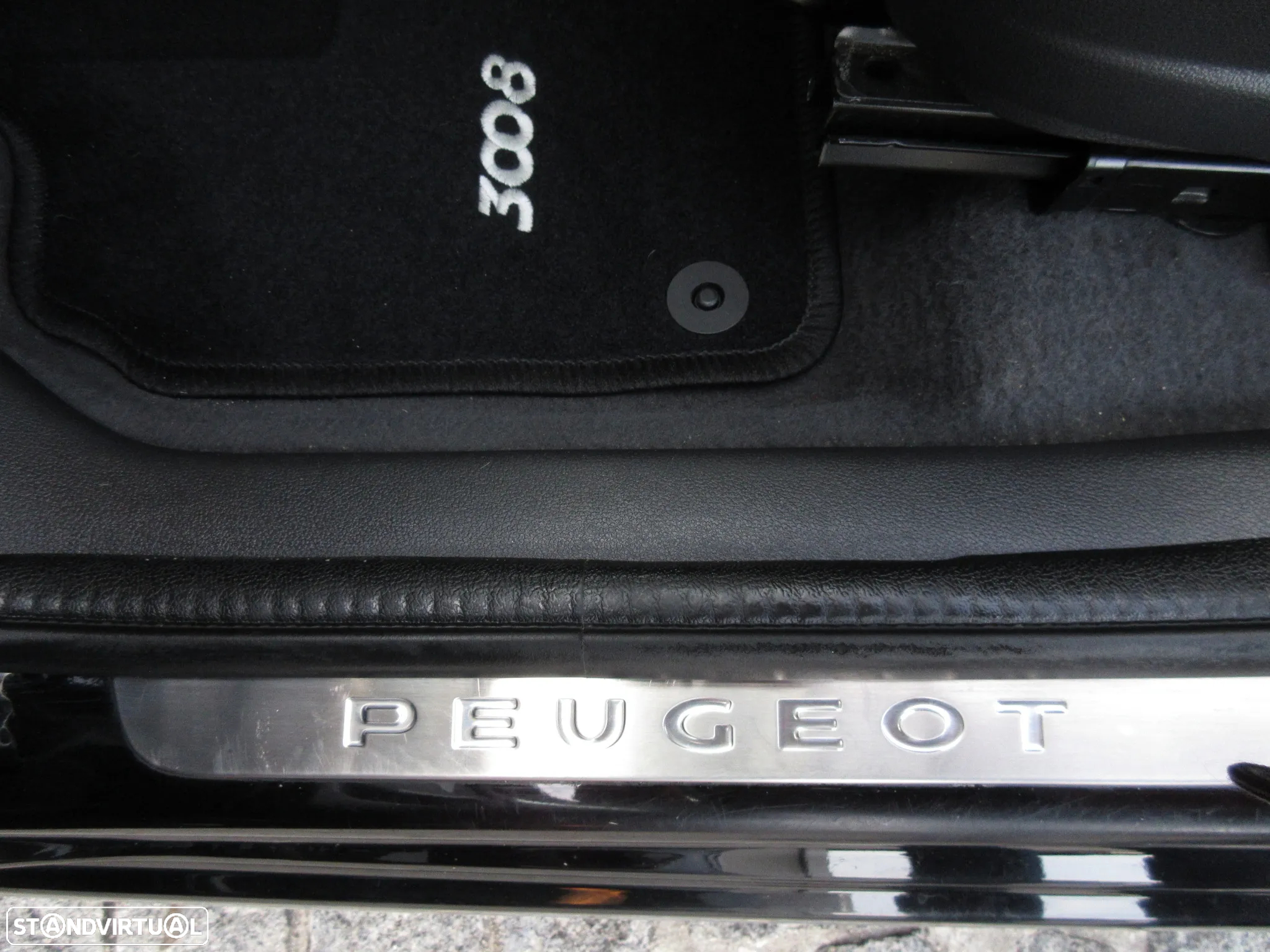 Peugeot 3008 1.6 BlueHDi Allure EAT6 - 31