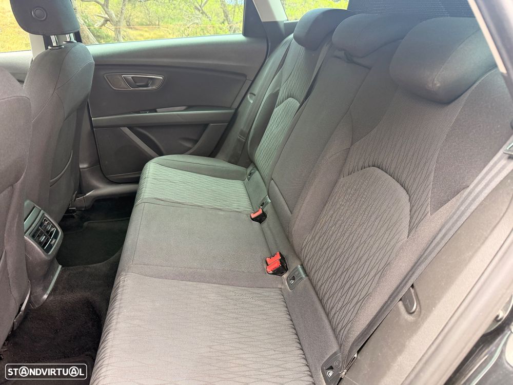 SEAT Leon ST 1.6 TDI Style Ecomotive - 16