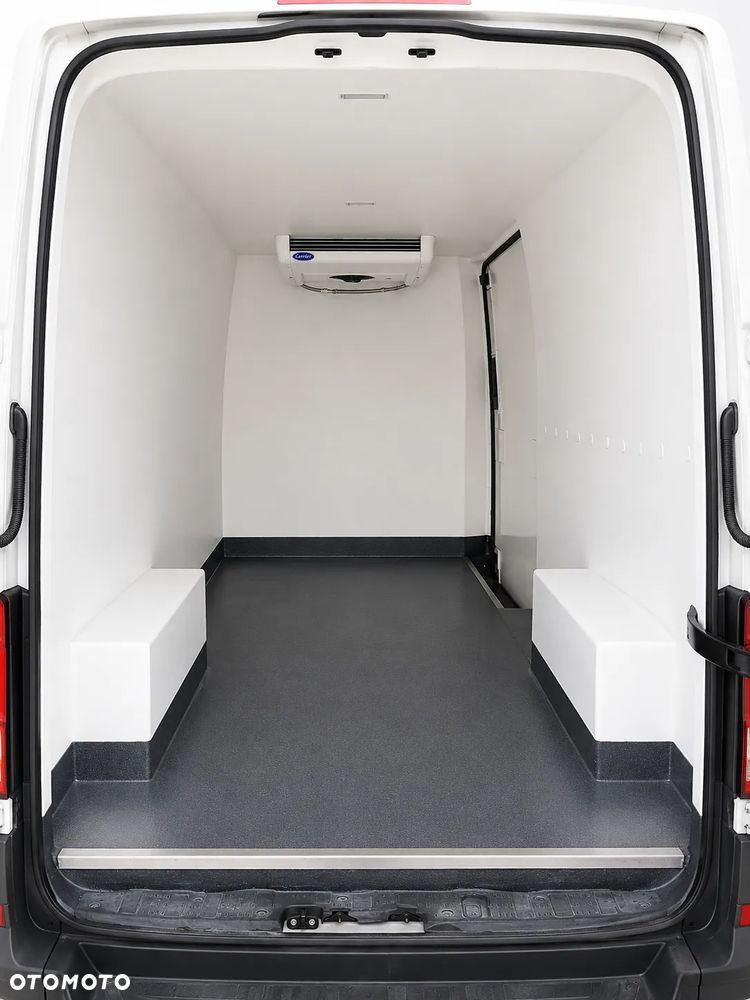 Volkswagen Crafter - 8