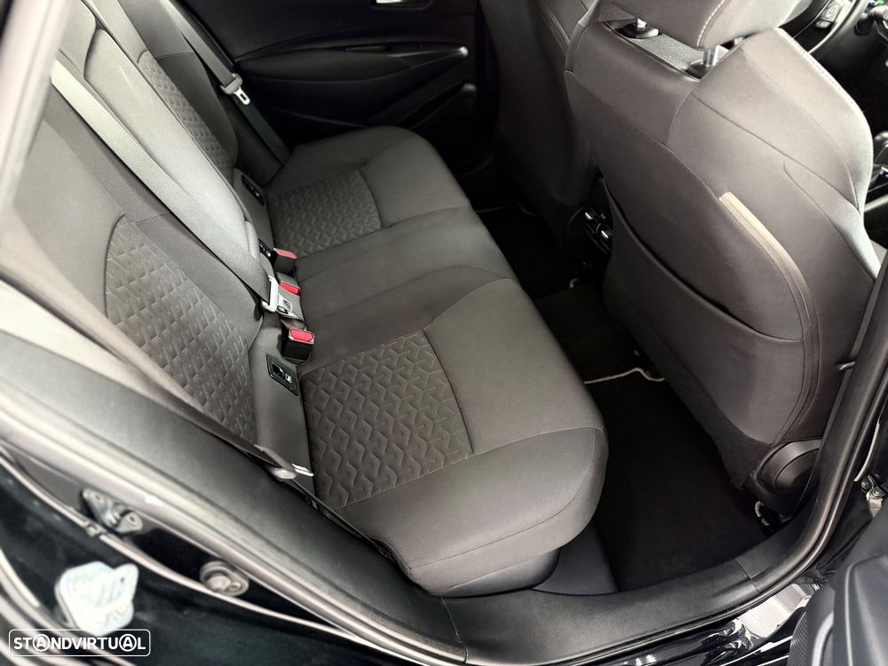 Toyota Corolla Touring Sports 1.8 Hybrid Comfort - 30