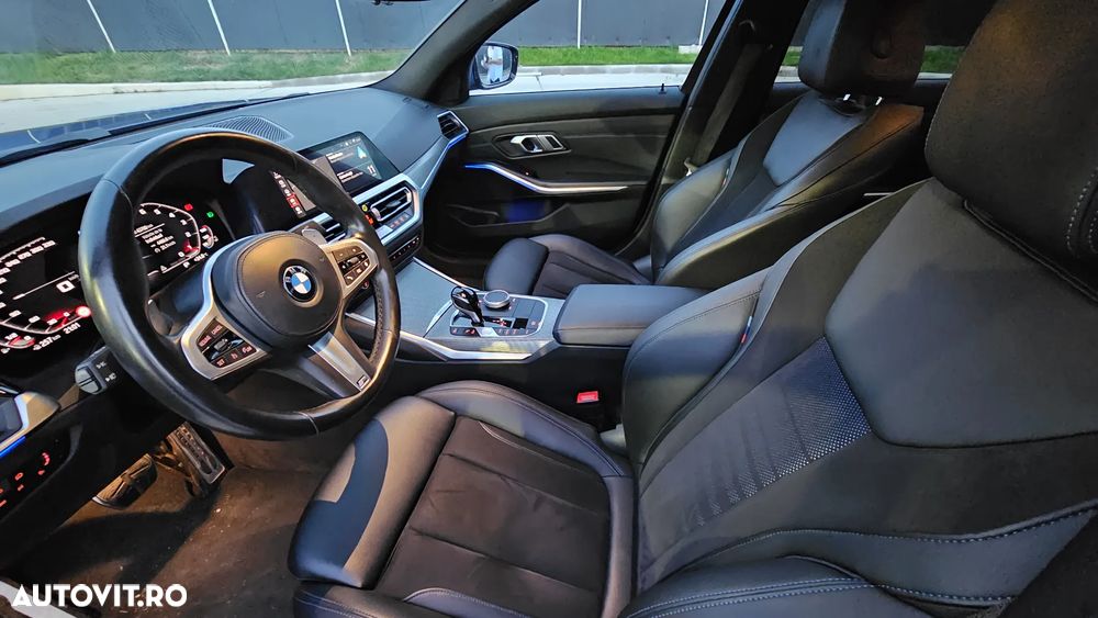 BMW Seria 3 320i xDrive AT - 11