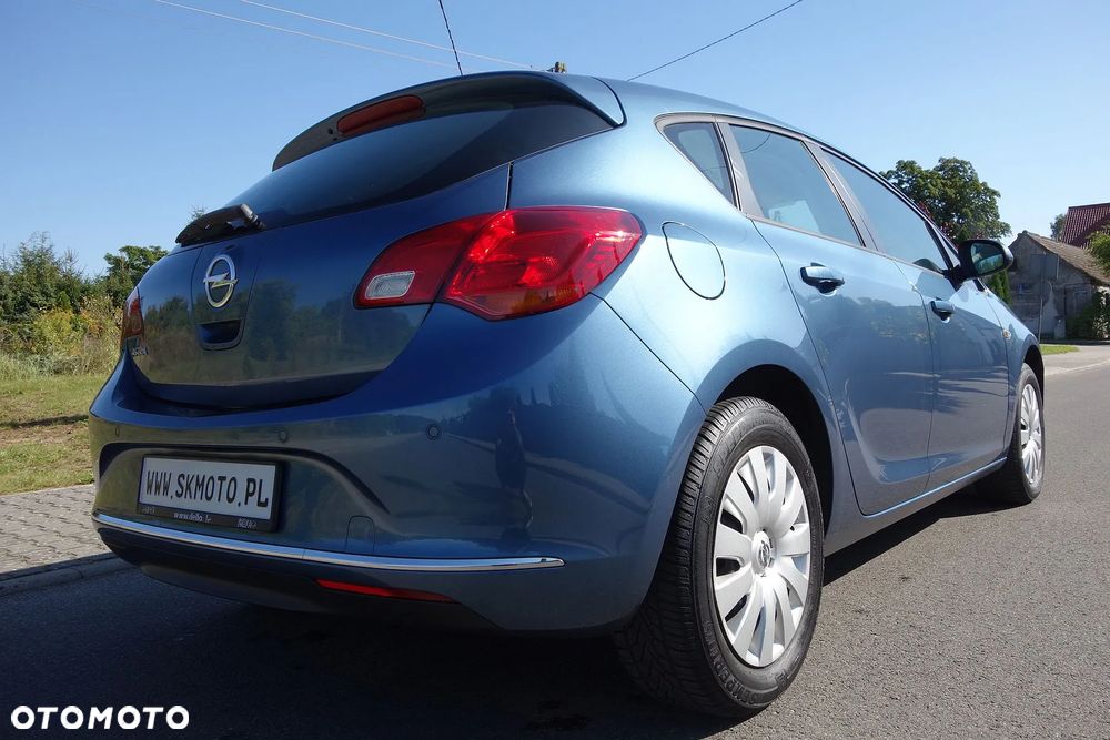 Opel Astra 1.6 Active - 23