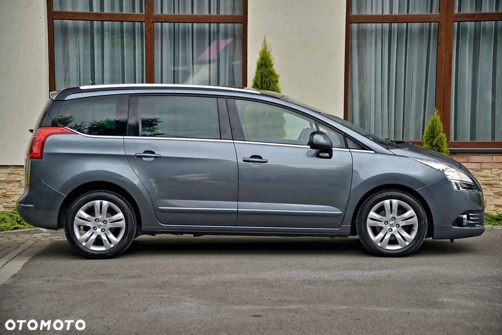 Peugeot 5008 2.0 HDi Allure - 22
