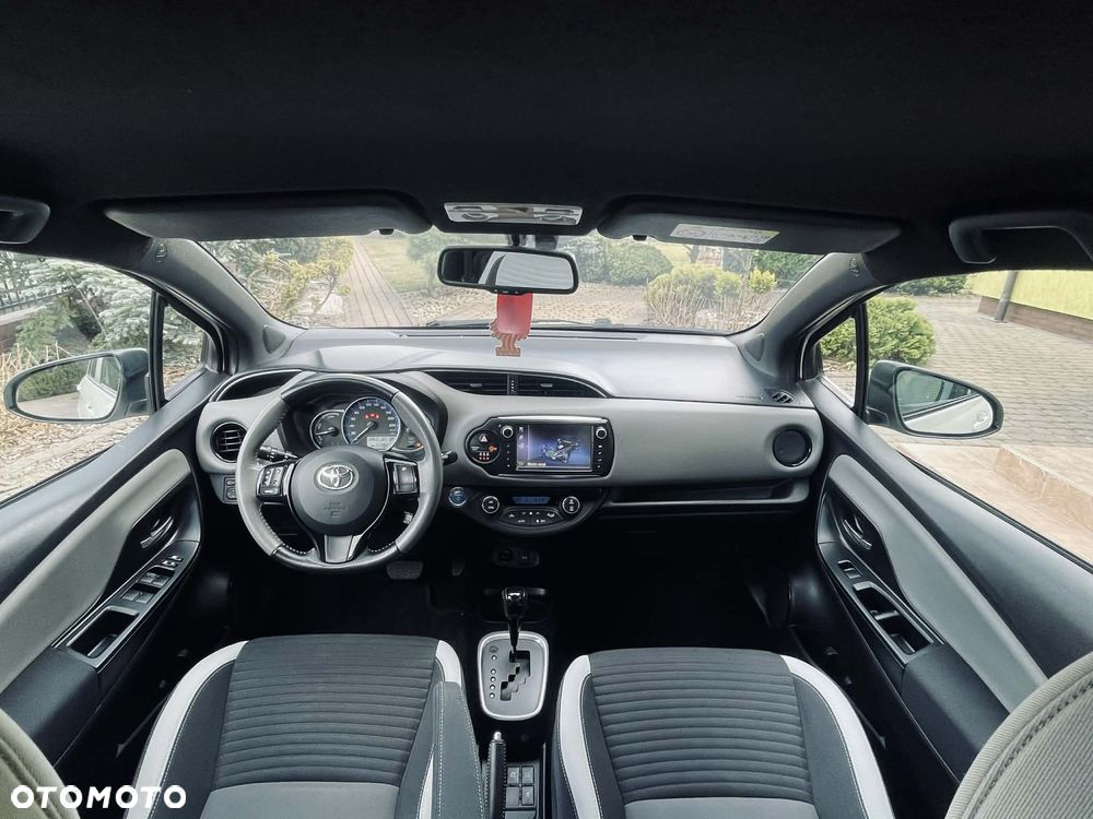 Toyota Yaris - 7