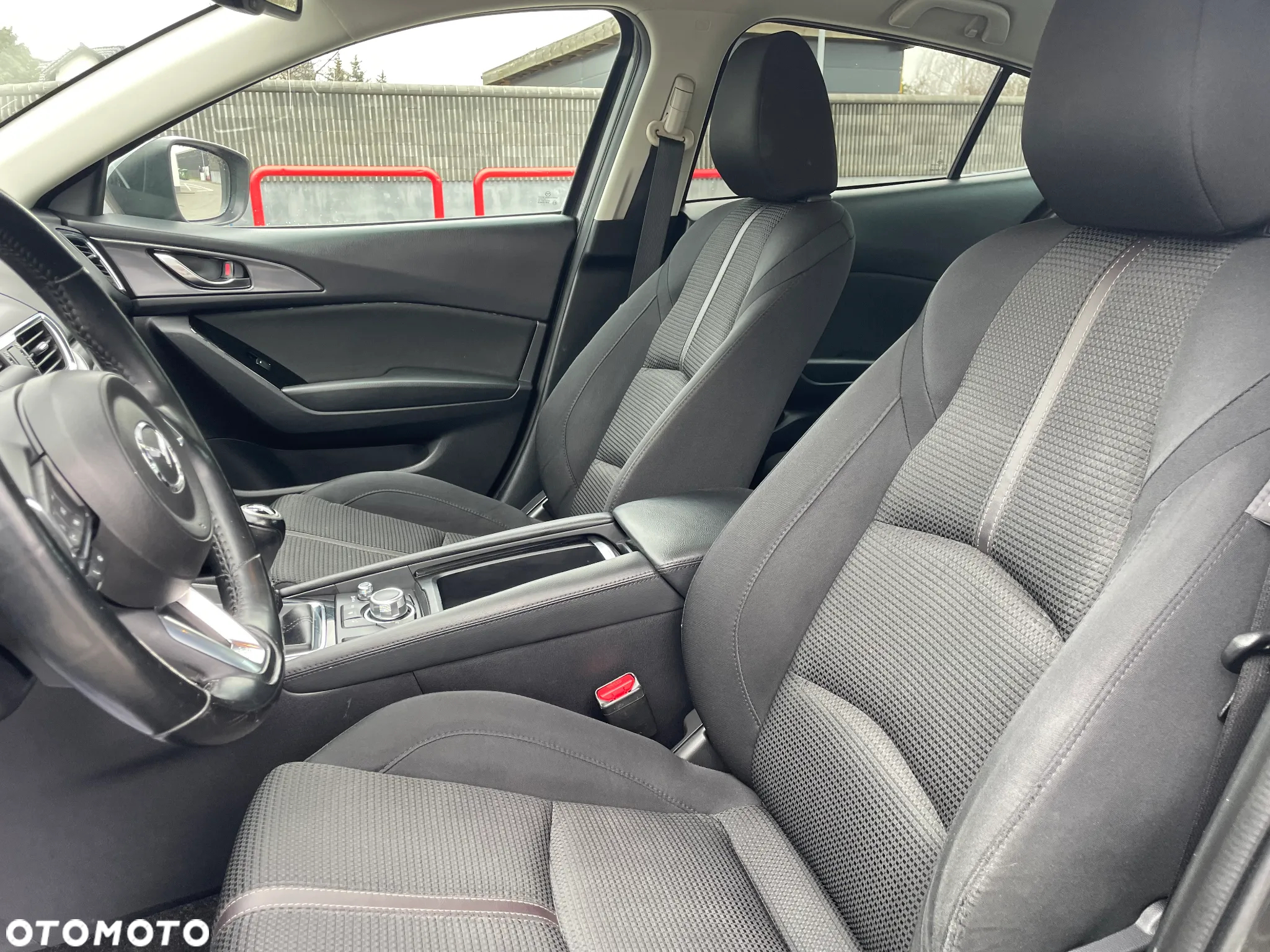 Mazda 3 SKYACTIV-G 120 Exclusive-Line - 10