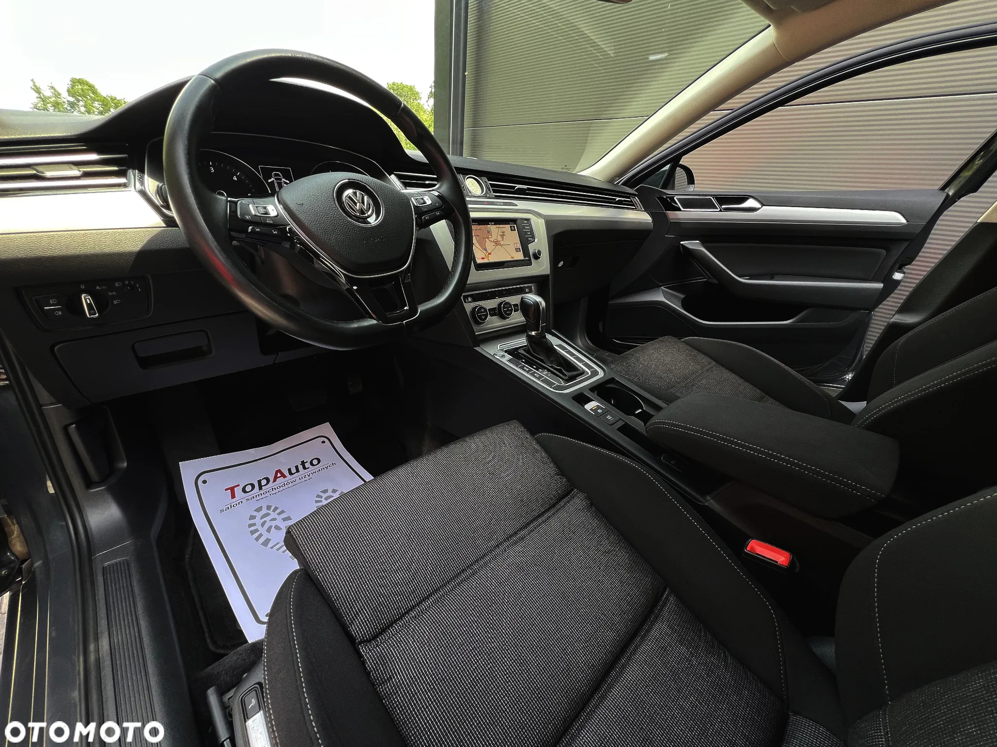 Volkswagen Passat 2.0 TDI Business DSG - 18