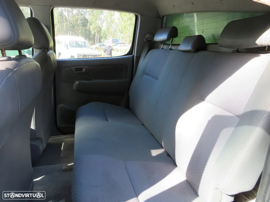 Toyota Hilux VII Pick-Up 2.5 D 4WD 4X4 (102cv) de 2007 - Peças Usadas (8915) - 7