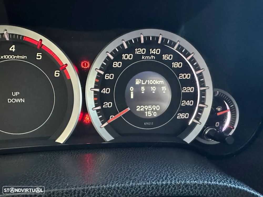 Honda Accord Tourer - 18