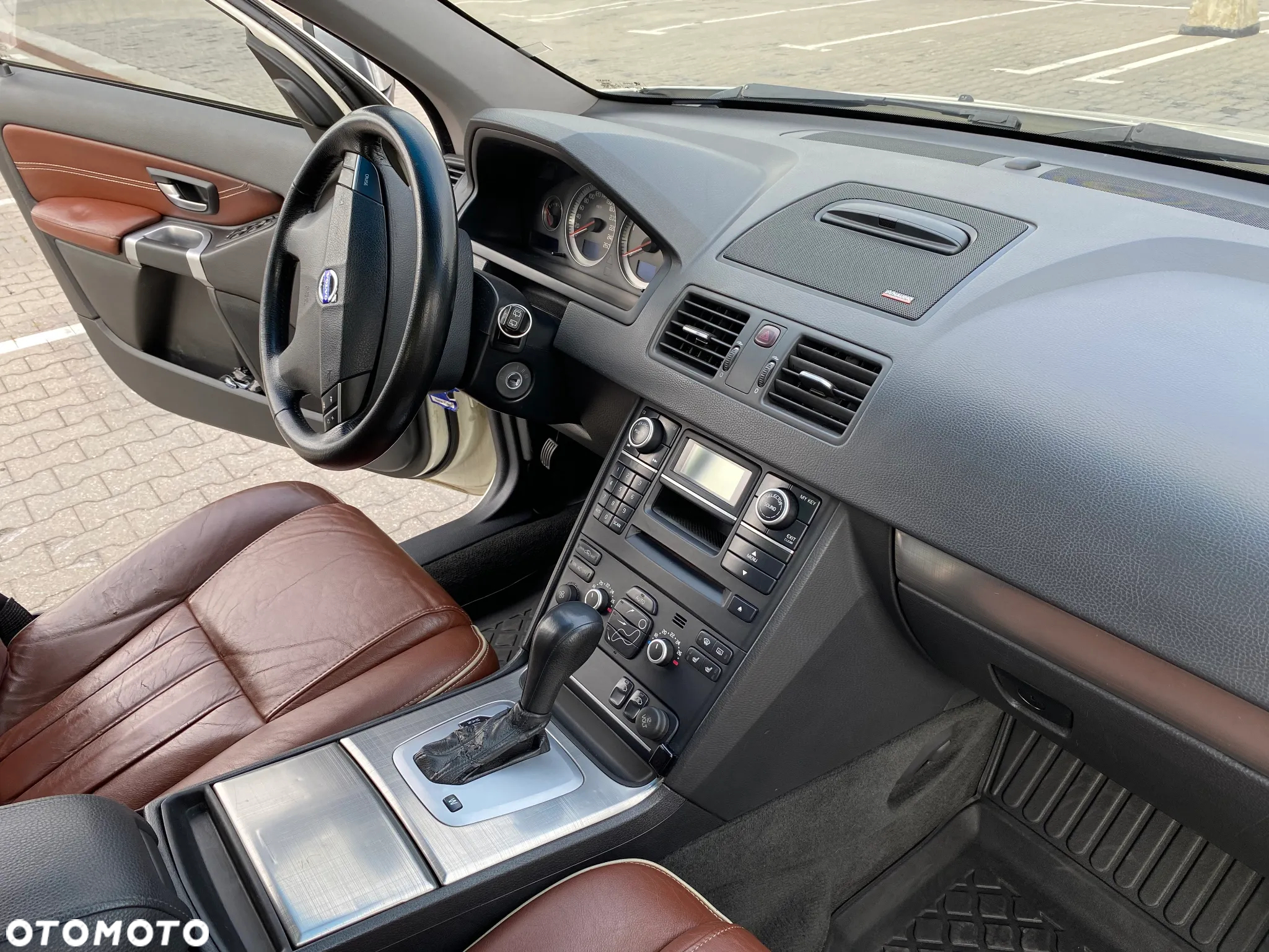 Volvo XC 90 D5 Executive - 12