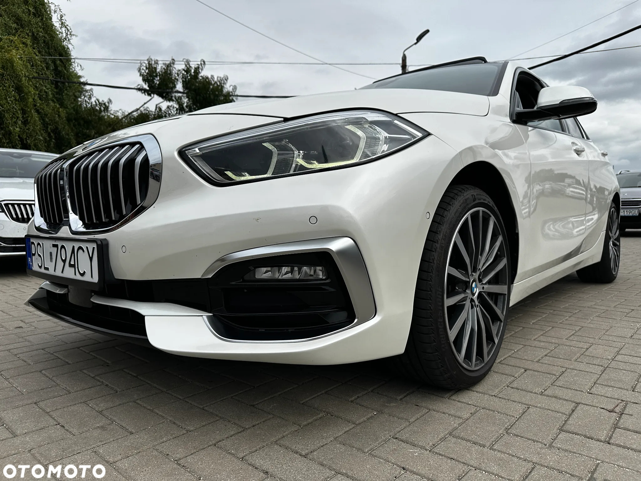 BMW Seria 1 - 32