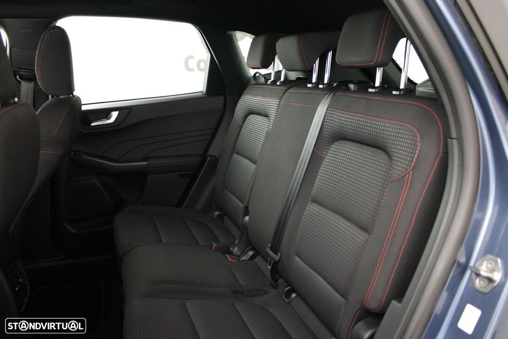 Ford Kuga 1.5 EcoBoost ST-Line - 36