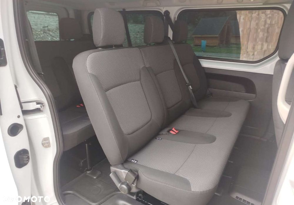 Renault Trafic - 22