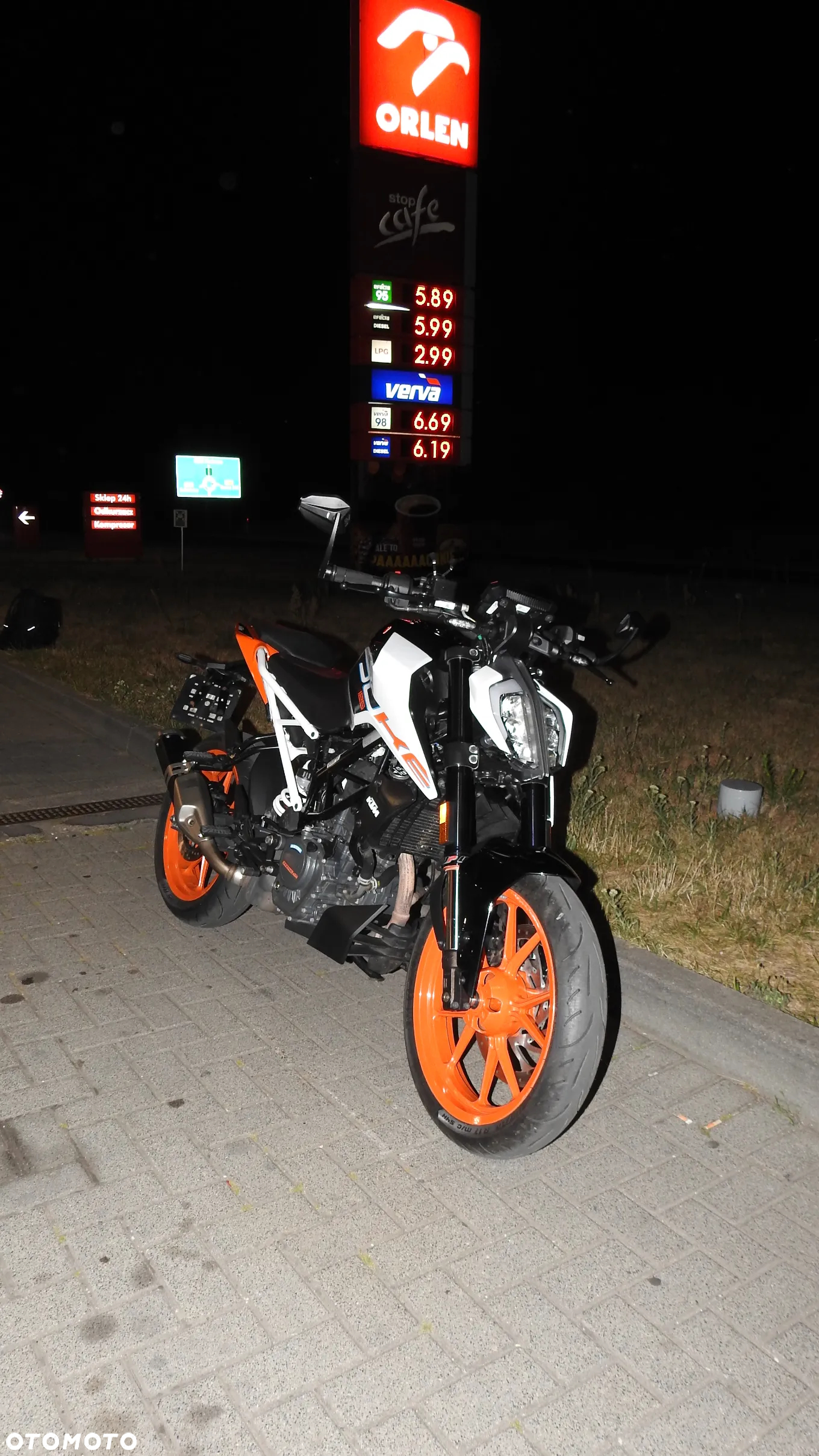 KTM Duke - 15