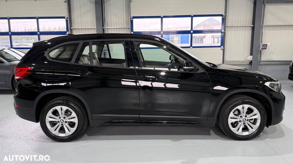 BMW X1 sDrive18d Aut. Sport Line - 8