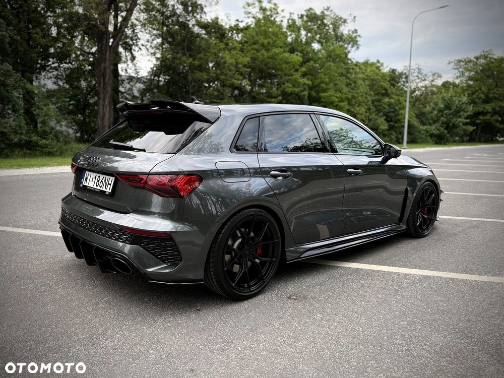 Audi RS3 Sportback - 5