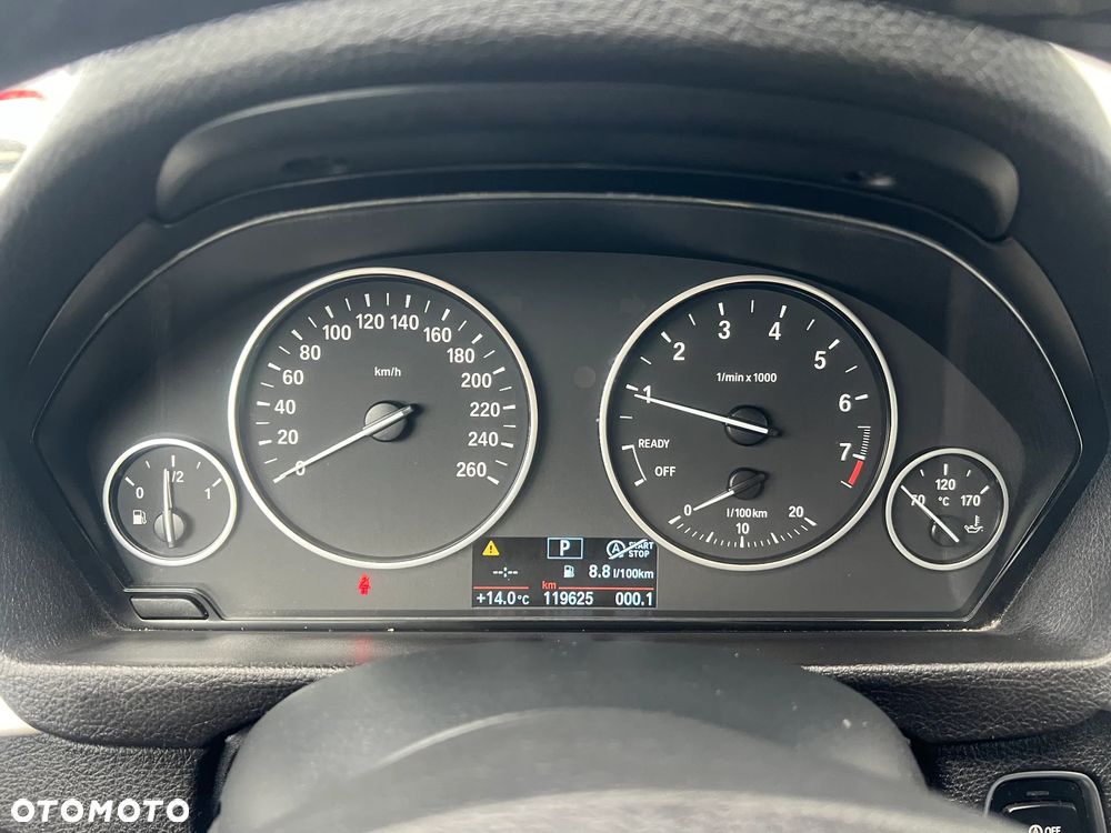 BMW Seria 3 318i - 16