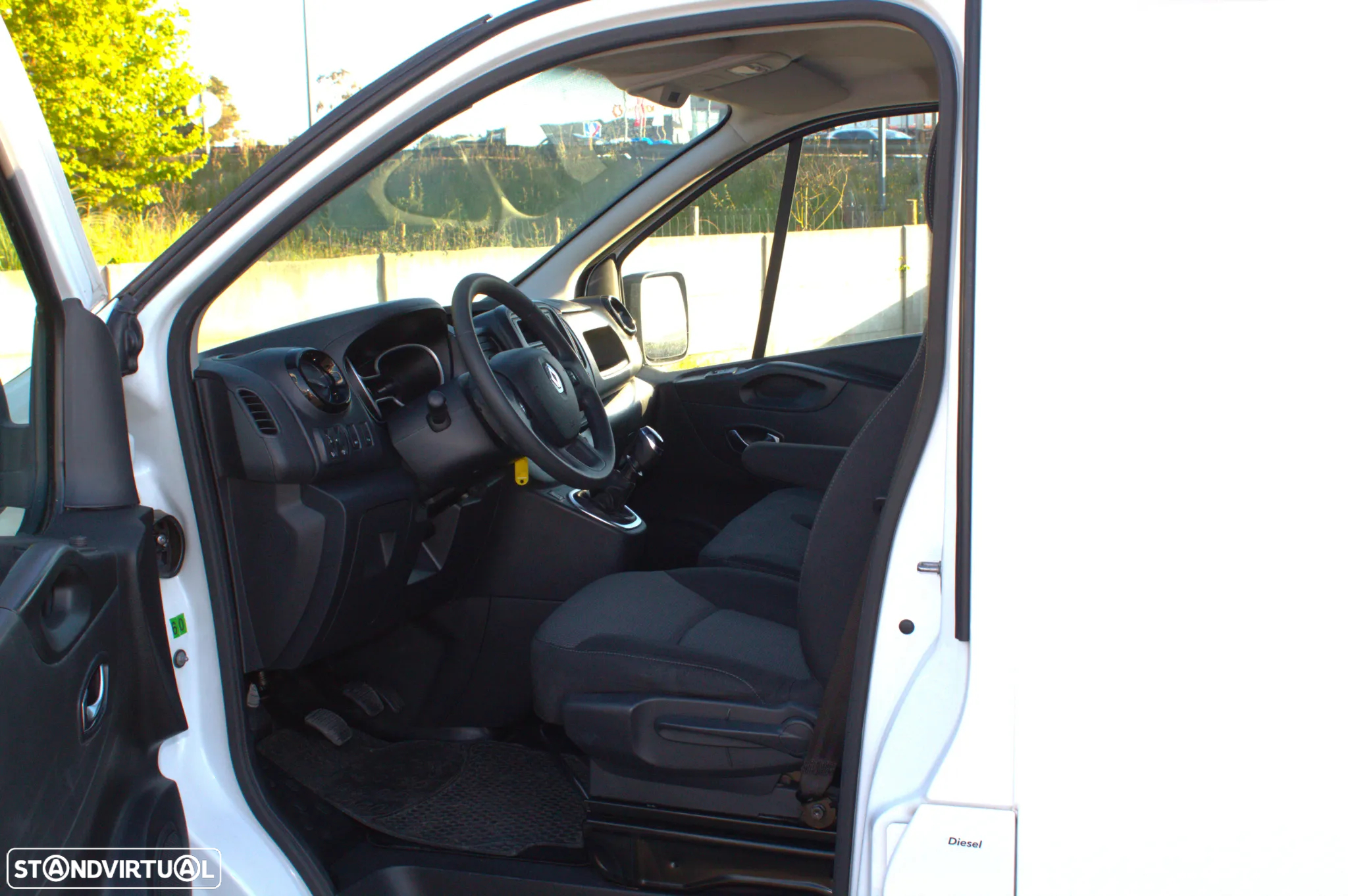 Renault Traffic 2.0 TDCI de 2020 com IVA - 7
