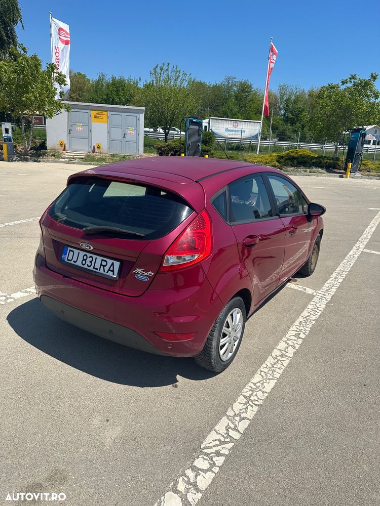 Ford Fiesta 1.25i Trend - 3
