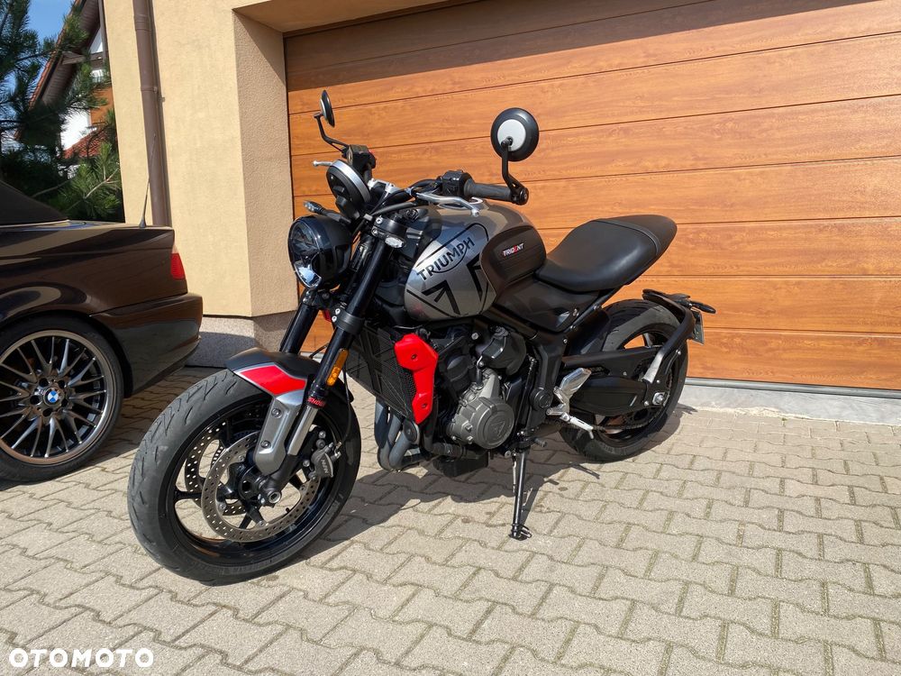 Triumph Trident - 2