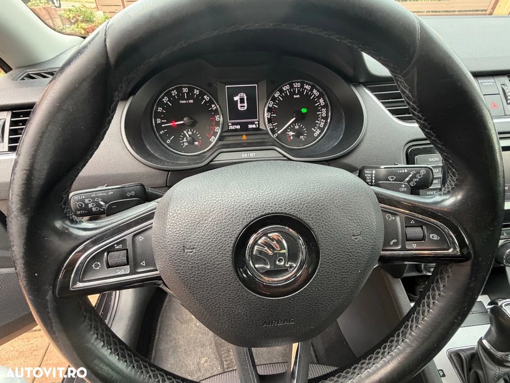 Skoda Octavia 2.0 TDI Green tec DSG Elegance - 18