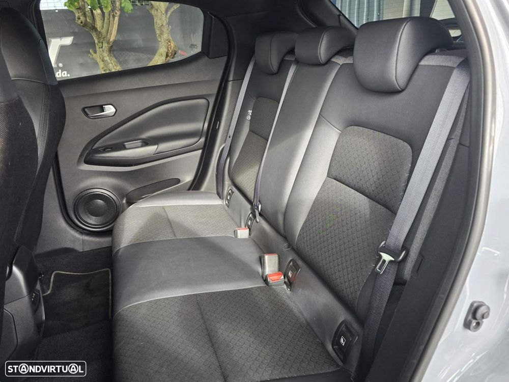 Nissan Juke 1.0 DIG-T N-Connecta NAV. DCT - 22