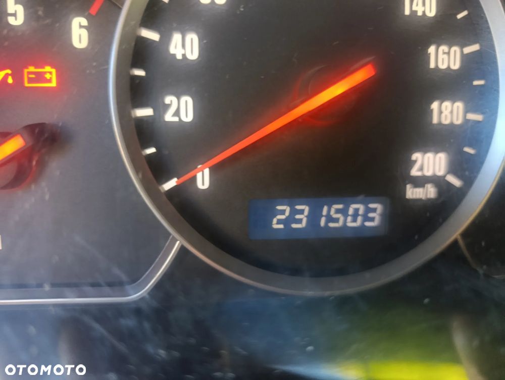 Suzuki Grand Vitara 2.0 HDi - 7