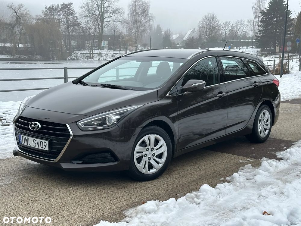 Hyundai i40 1.6 GDI Comfort + - 1