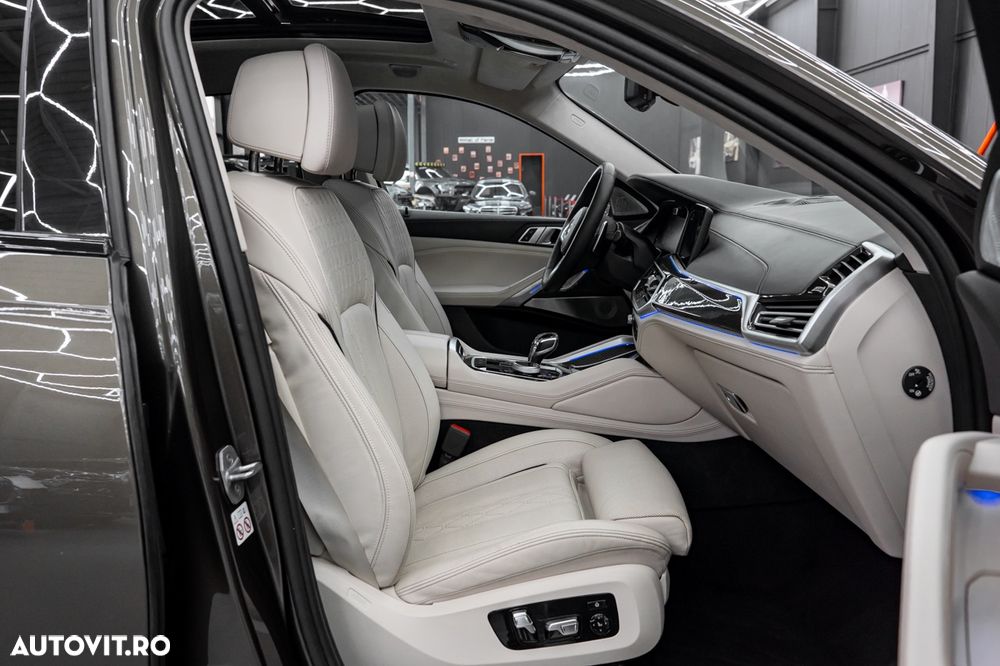 BMW X6 xDrive30d - 11