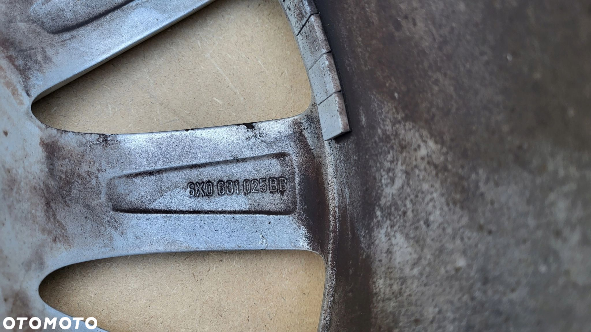 FELGA ALUMINIOWA AUDI A1 8X0 16'' 5X100 ET34 7JX16 - 5
