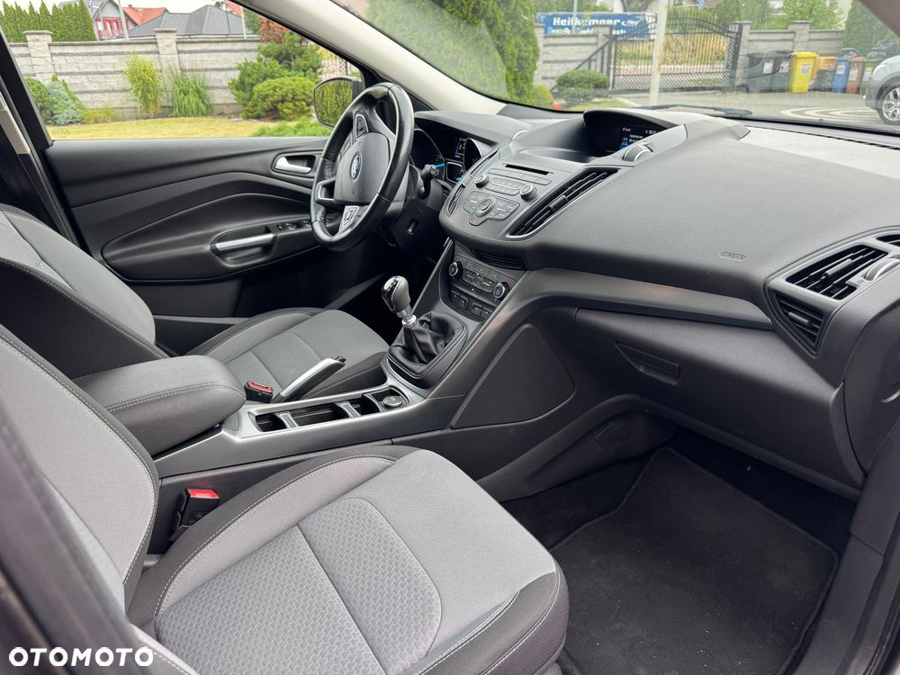Ford Kuga 1.5 EcoBoost 2x4 Trend - 7