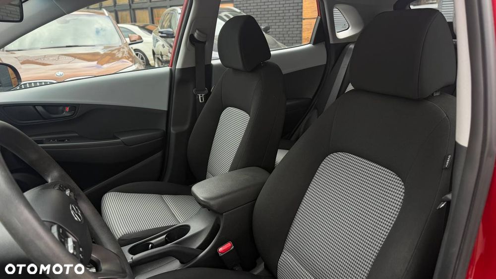 Hyundai Kona - 10