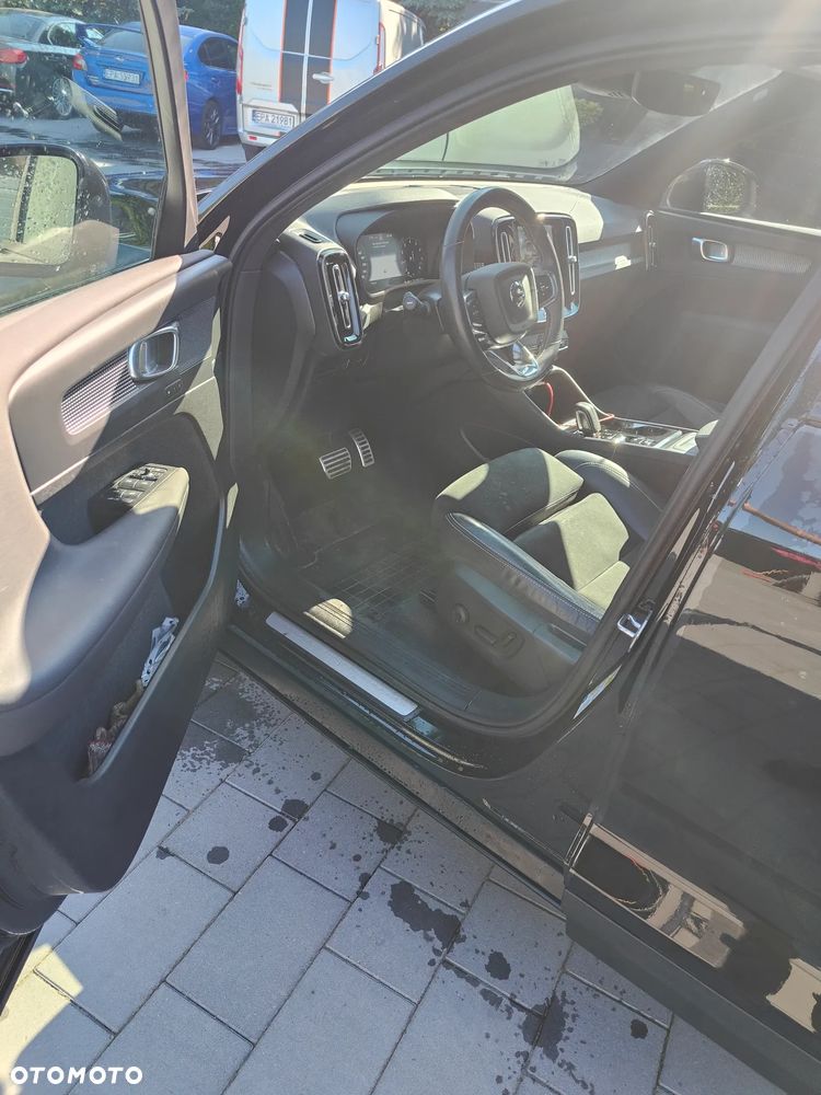 Volvo XC 40 T5 AWD R-Design - 8