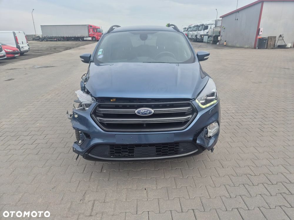Ford Kuga 1.5 EcoBoost 2x4 ST-Line - 7