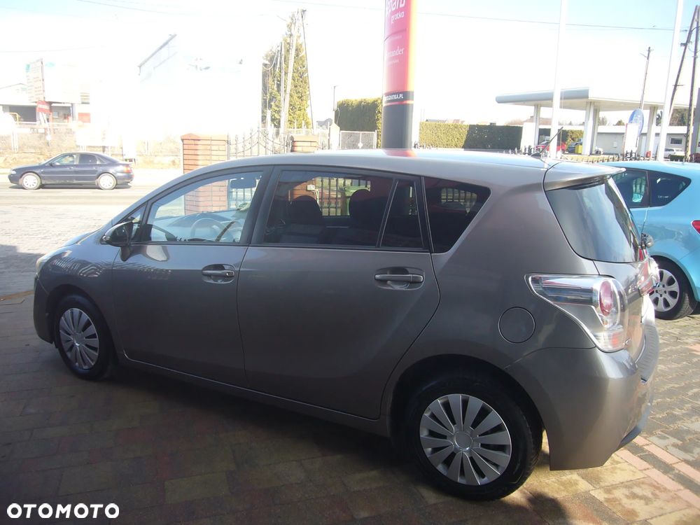 Toyota Verso 1.6 D-4D 5-Sitzer Start/Stop Life - 10
