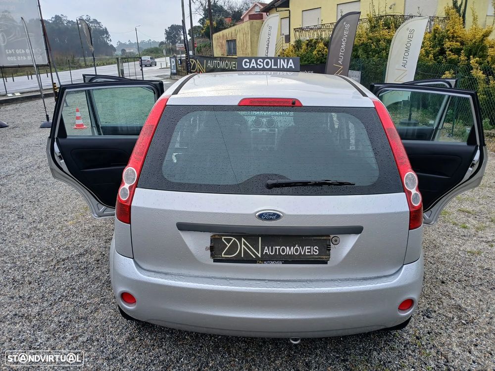 Ford Fiesta 1.25 Connection - 11