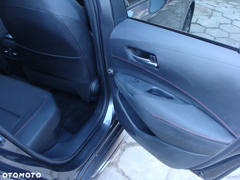 Toyota Corolla 2.0 GR Sport - 30