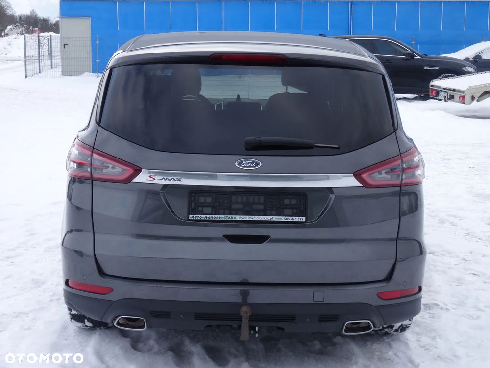 Ford S-Max 2.0 TDCi Titanium PowerShift - 9